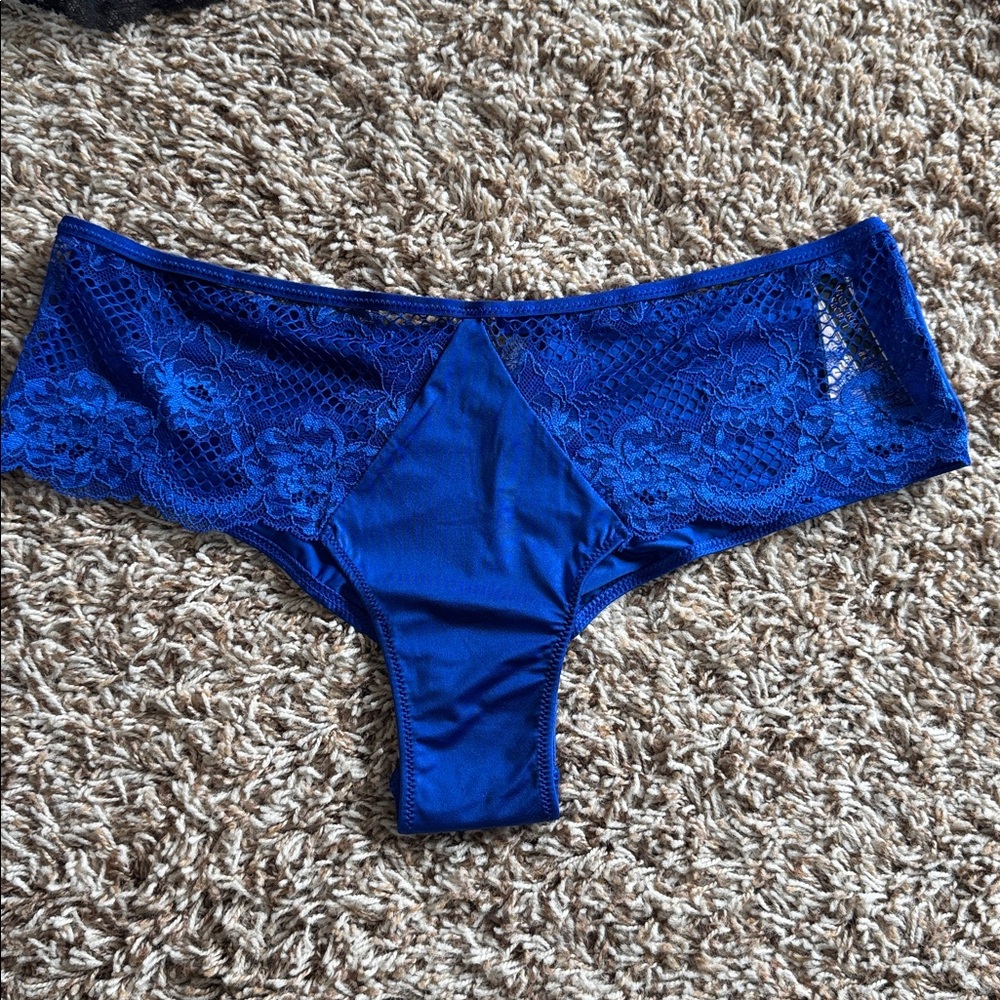 Victoria's Secret Very Sexy Cheeky